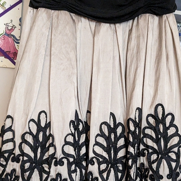 Cocktail Dress - Picture 3 of 4